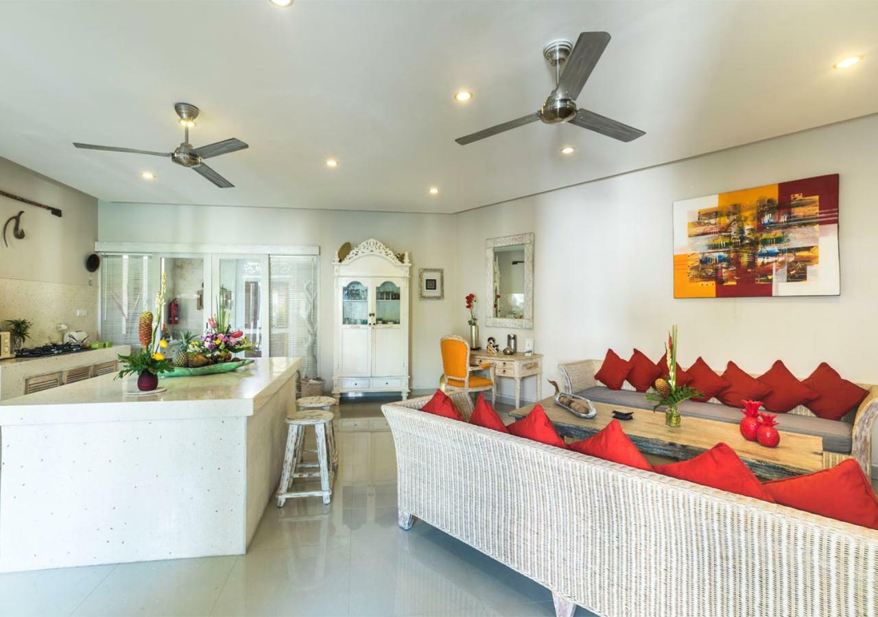סמיניאק Villa Armani מראה חיצוני תמונה